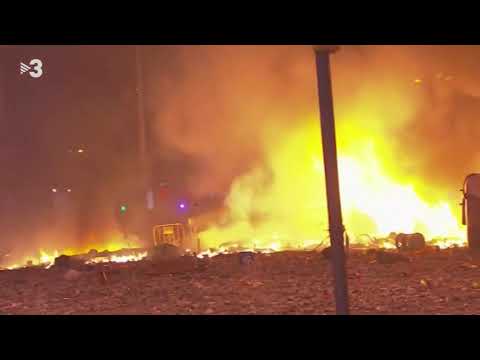 Vídeo: Descens Del Foc Sagrat El 2019: Quina Hora I On Buscar