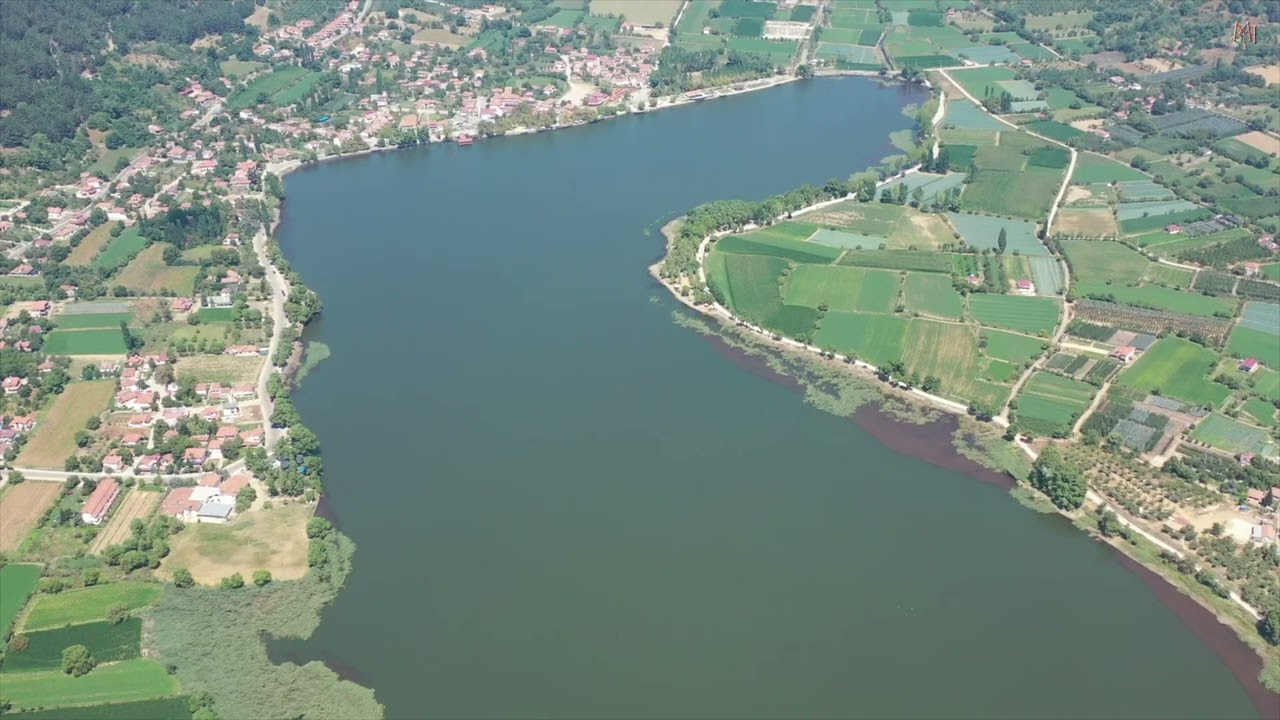 İzmir Ödemiş Gölcük'ten Büyüleyici Drone Görüntüleri  (Yapay Zeka Müziği Eşliğinde)