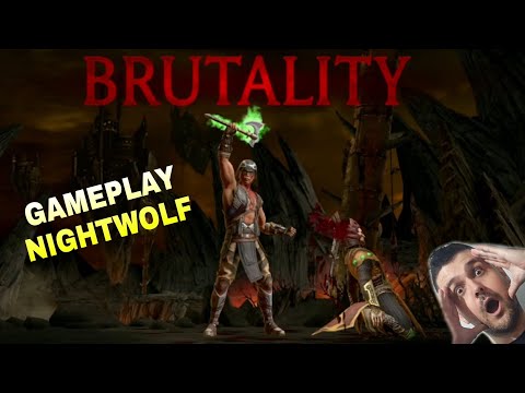 Айналмалы секс Догги стиліндегі фотодағы жалаңаш киска