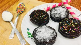 Easy Biscuit Pie Chocolate Pie Cookandcarewithdixit