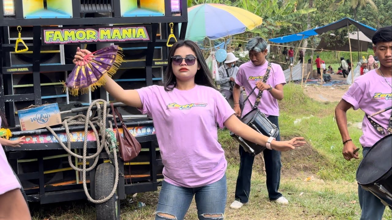 Dedare Kampung Live Tampak Siring bersama FAMOR MANIA Terbaru