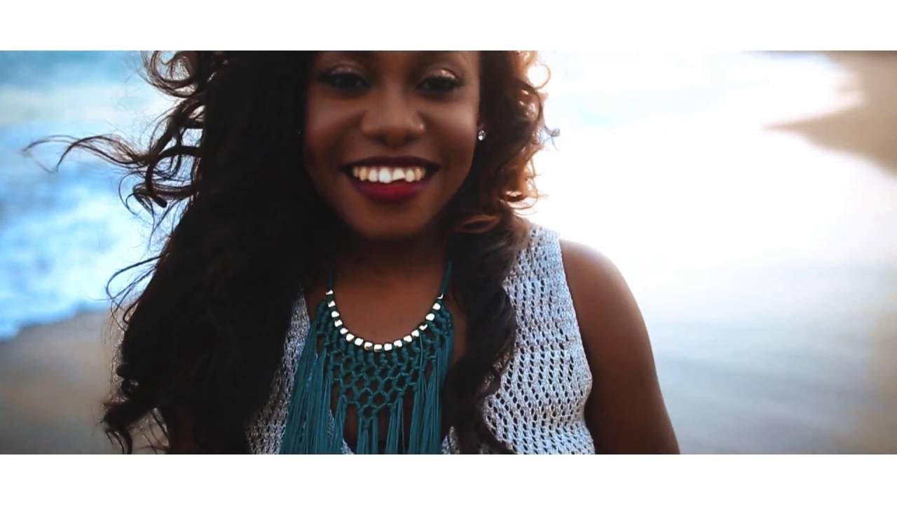 Download NINIOLA - J'ETE (OFFICIAL VIDEO)