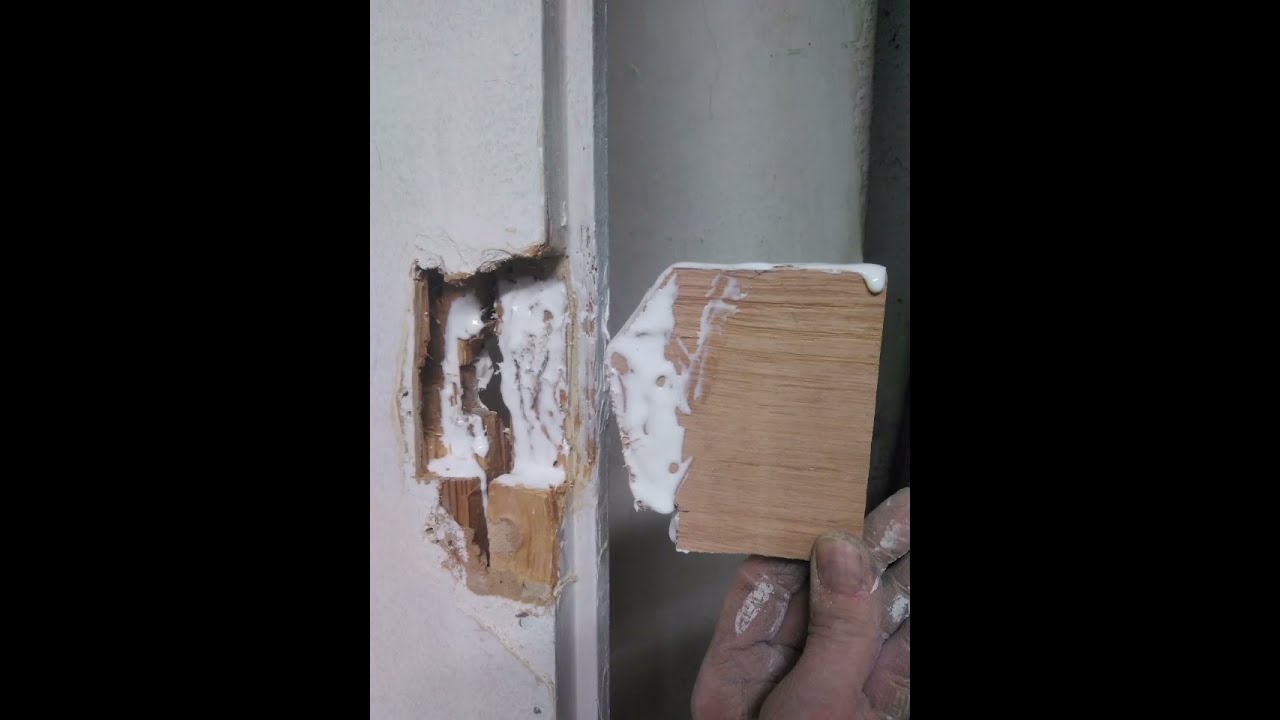 Overview restore old wood door and  painting 