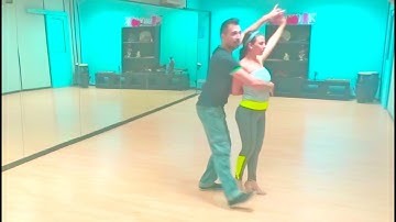 Salsa: Interlock Hands to Copa~  {Improver/Intermediate}