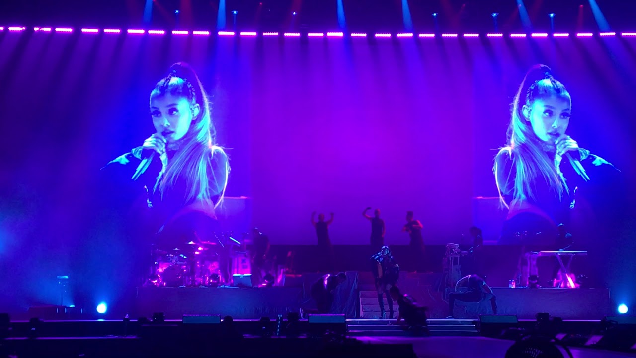 2017.8.12 dangerous woman tour JAPAN