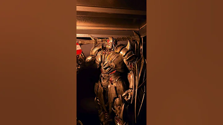 I just gonna Buy one 👀 #threezero #transformers #actionfigure