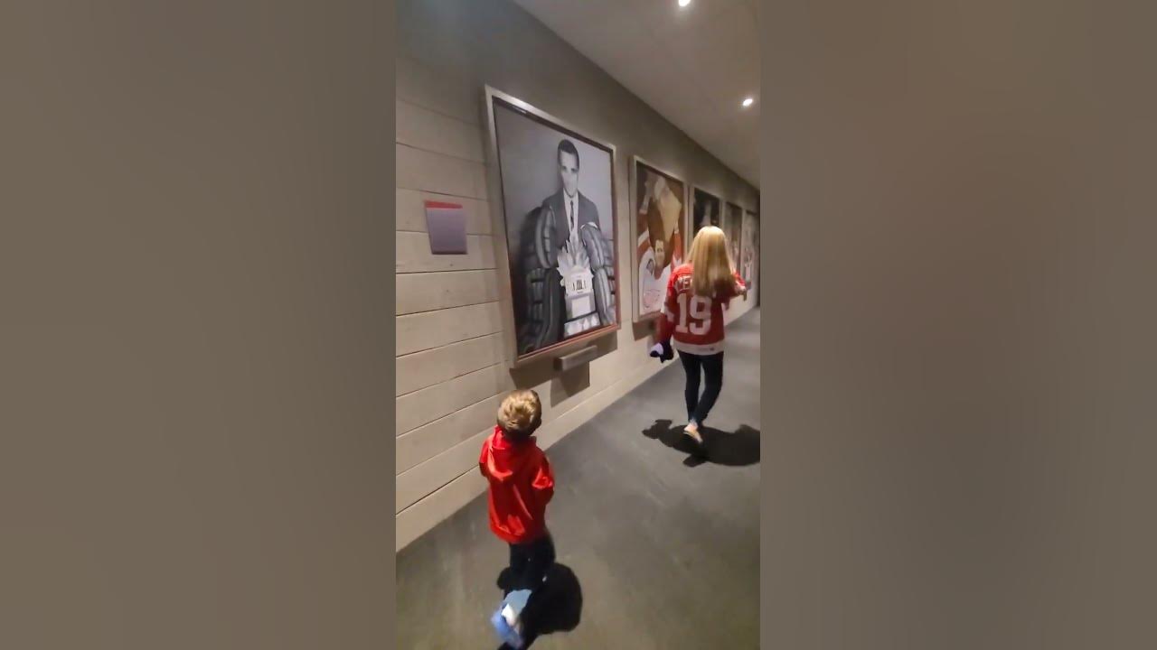 when-you-got-players-club-seats-at-lca-walk-of-fame-lgrw-hockey