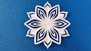 How to cut snowflakes from paper. Beautiful snowflake for decoration.