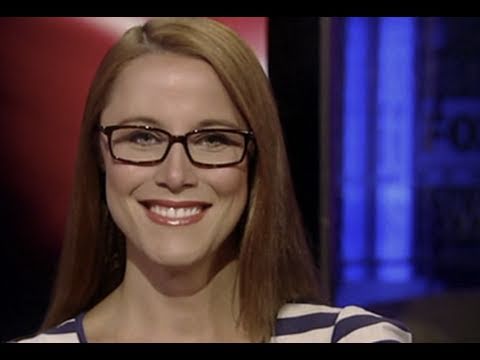 Looking for more tricks to show off? Check out Scam School with Brian Brushwood: http://vid.io/xoE Penn thinks that S.E. Cupp is really good looking but she ...