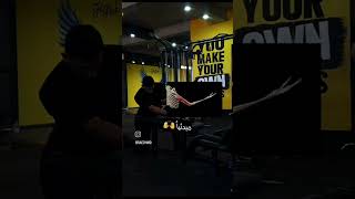 كيف تحل مشكله ترهل ل ذراع من الخلف/طريقه شد عضلة لتراي✅️ shortsvideo fitness gym كيف طريقة