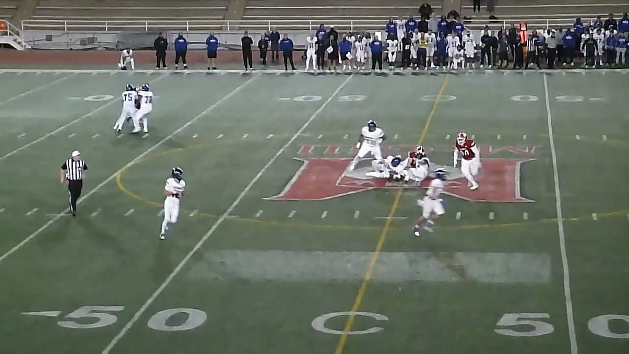 McGill Redbirds' Jahnai-Taj Copeland-Lewis' interception on final play seals upset win vs. Carabins