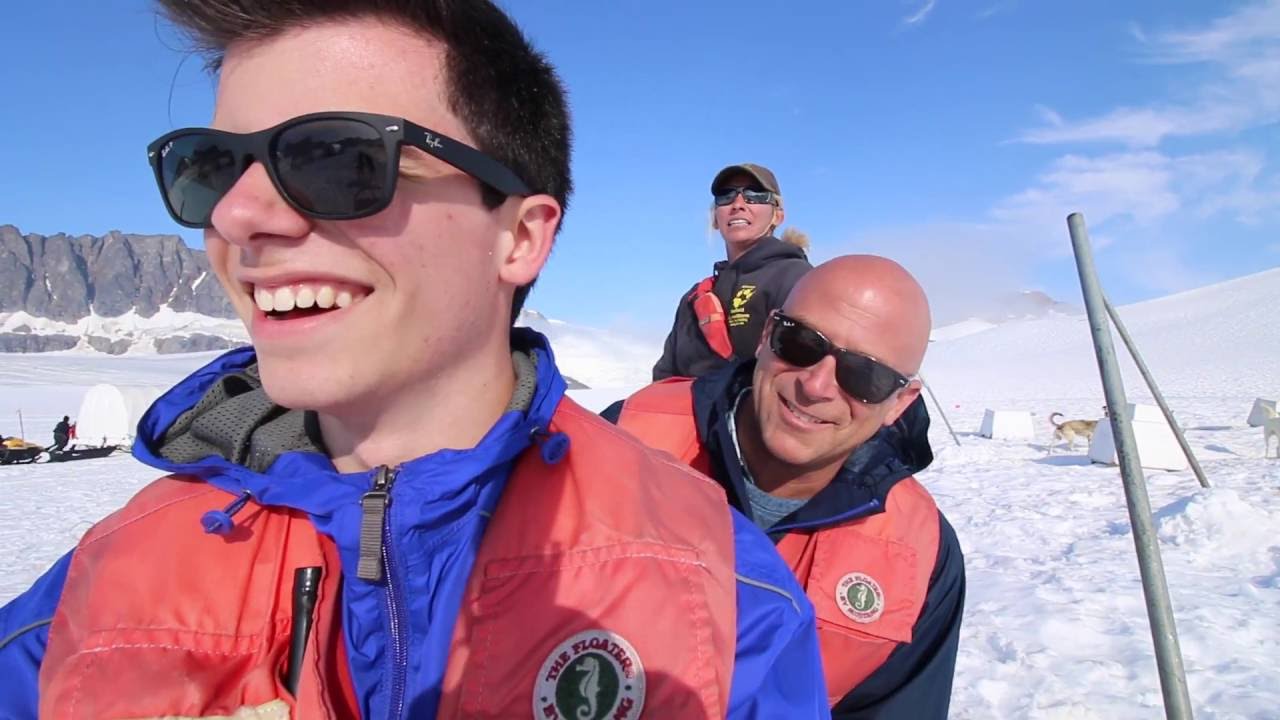 DOGSLEDDING ON A GLACIER
