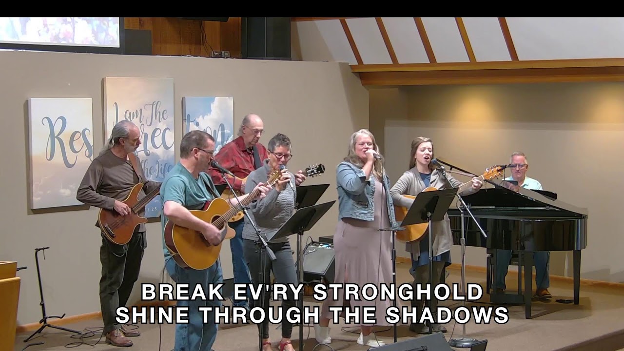 Let us worship Him !