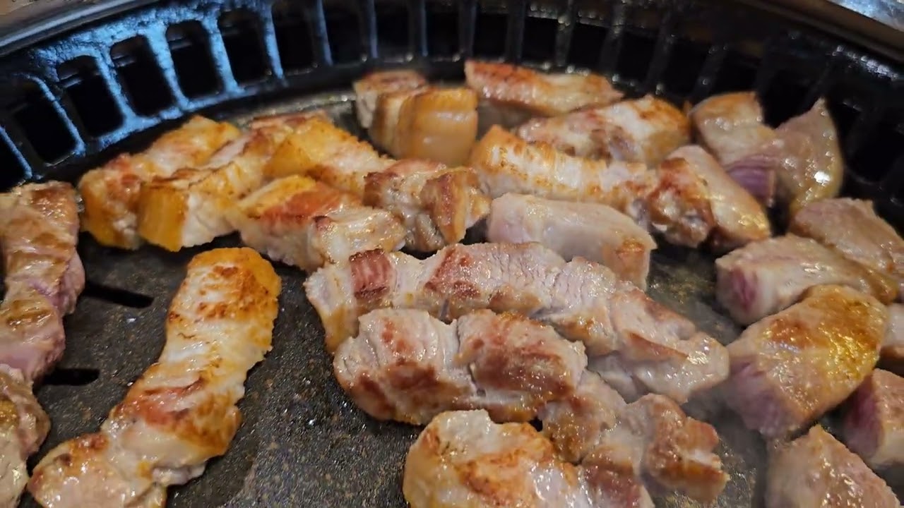 ​3-Minute Magic: Masterfully Grilled K-BBQ at Yukjeupdang