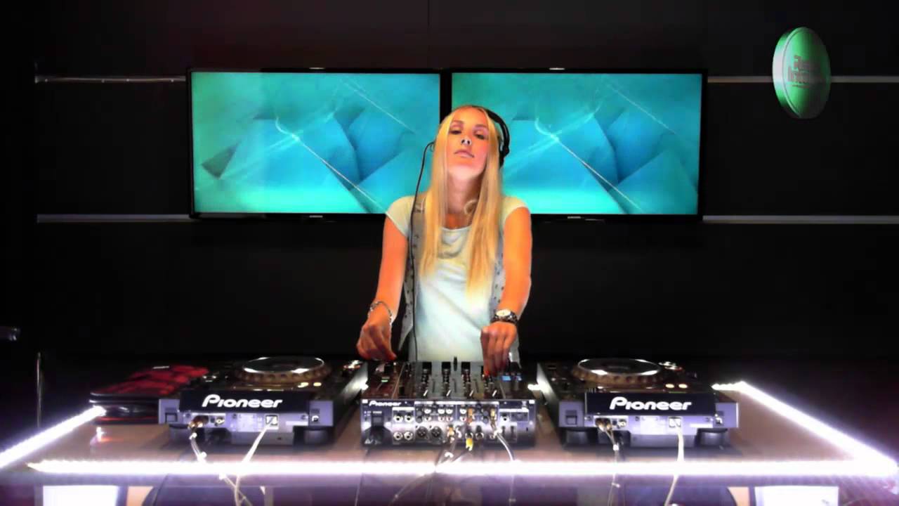 Live @ Radio Intense 28.05.2013 - Katya Tsaryova