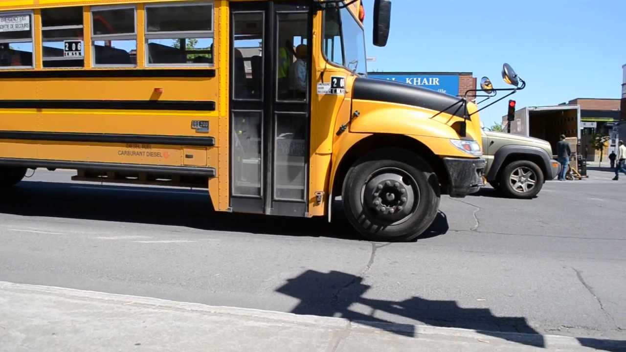 INTERNATIONAL SCHOOL BUS / PETERBILT GARBAGE/RECYCLING TRUCK YouTube