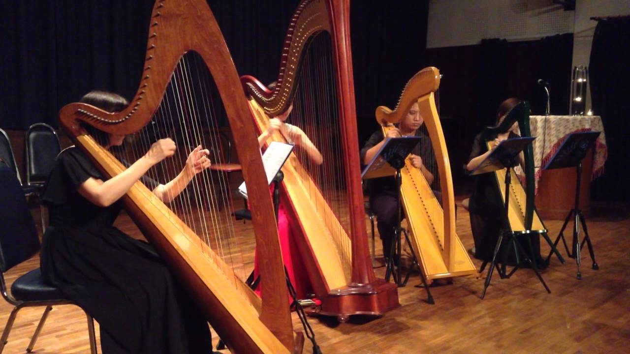 Court Dance (Stephanie Curcio) harp recital by Mameaw Parichart YouTube