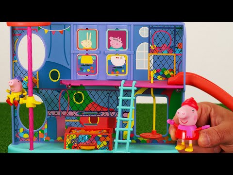 Peppa Pig's Snowy Playground Adventure: George Gets Sick! 🐷❄️ | ToyTubeTV