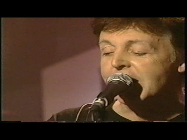 Paul McCartney - Twenty Flight Rock (Live at The Cavern 1999