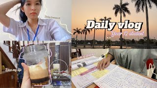 Daily vlog🌼| Lots of studying, waking up at 4AM, housework, immersing in the beauty of nature, ...