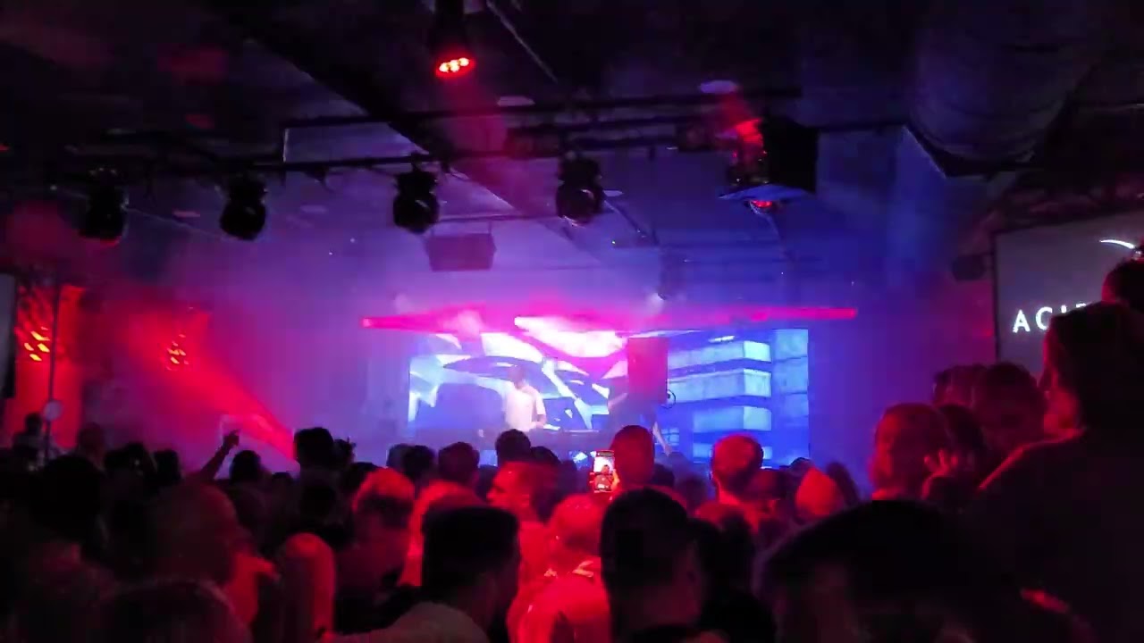 Isu@Acidmoon with Luigi Tozzi 231111