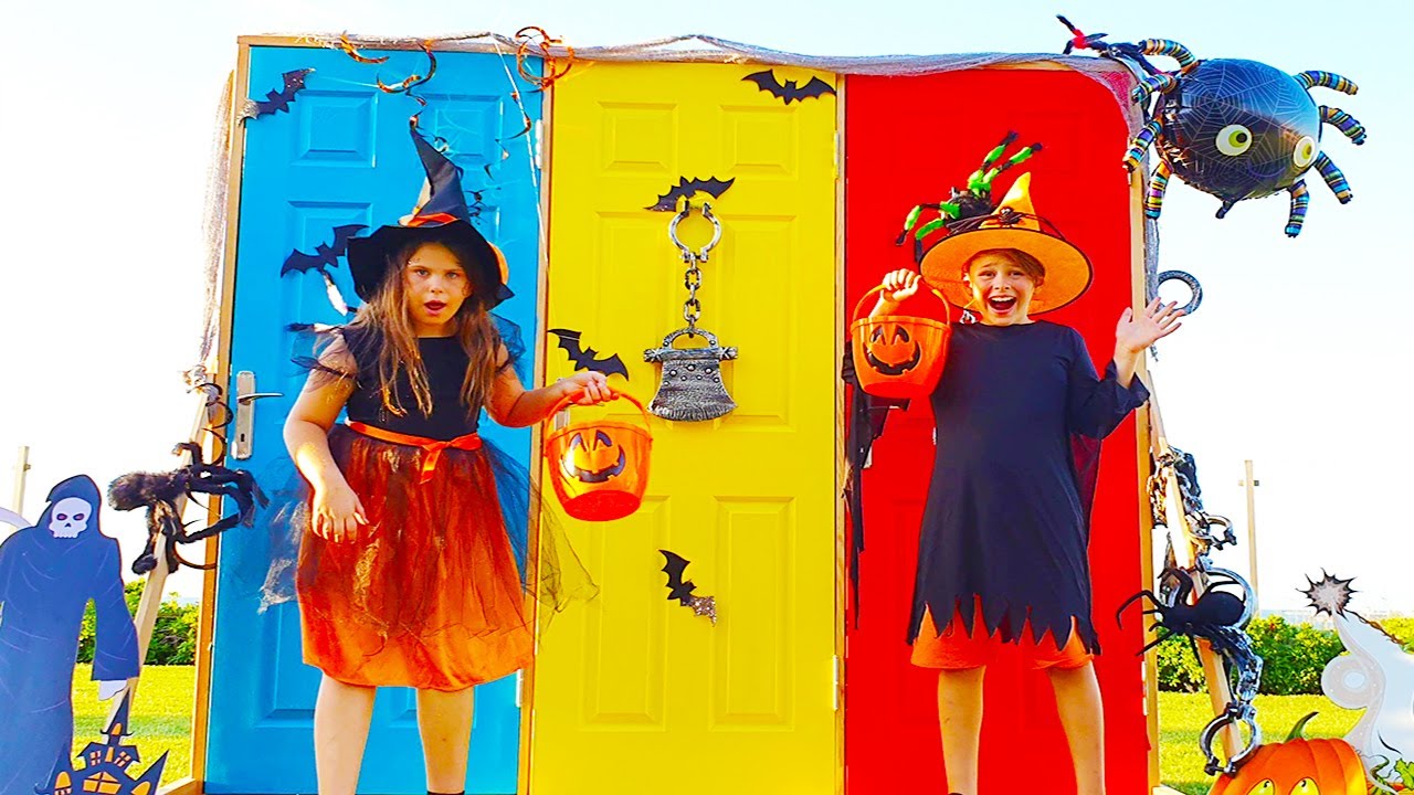 Download 사탕를 먹으면 유령이 나타난다?! 유령 마법 상황극 mysterious door Halloween stories for kids