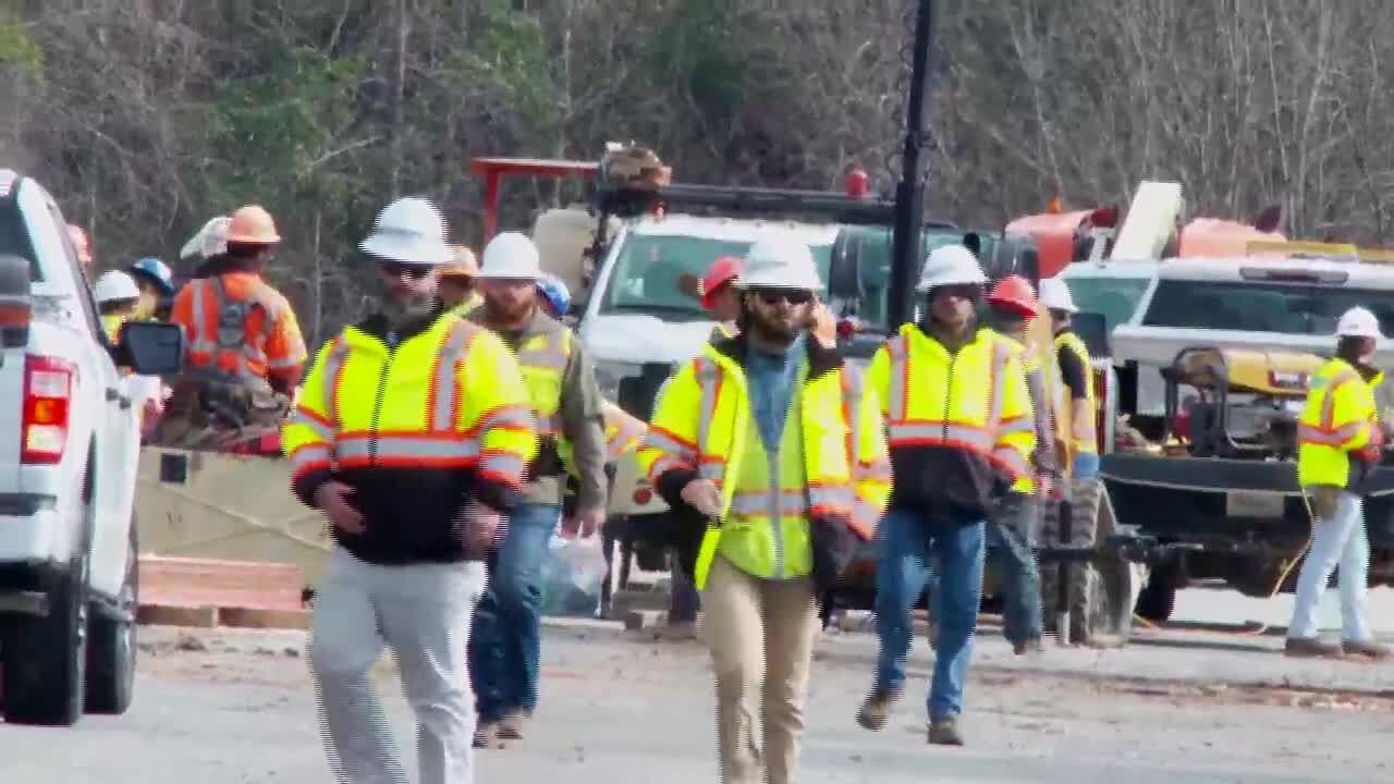 Crews working around the clock to repair Kershaw County bridge - YouTube