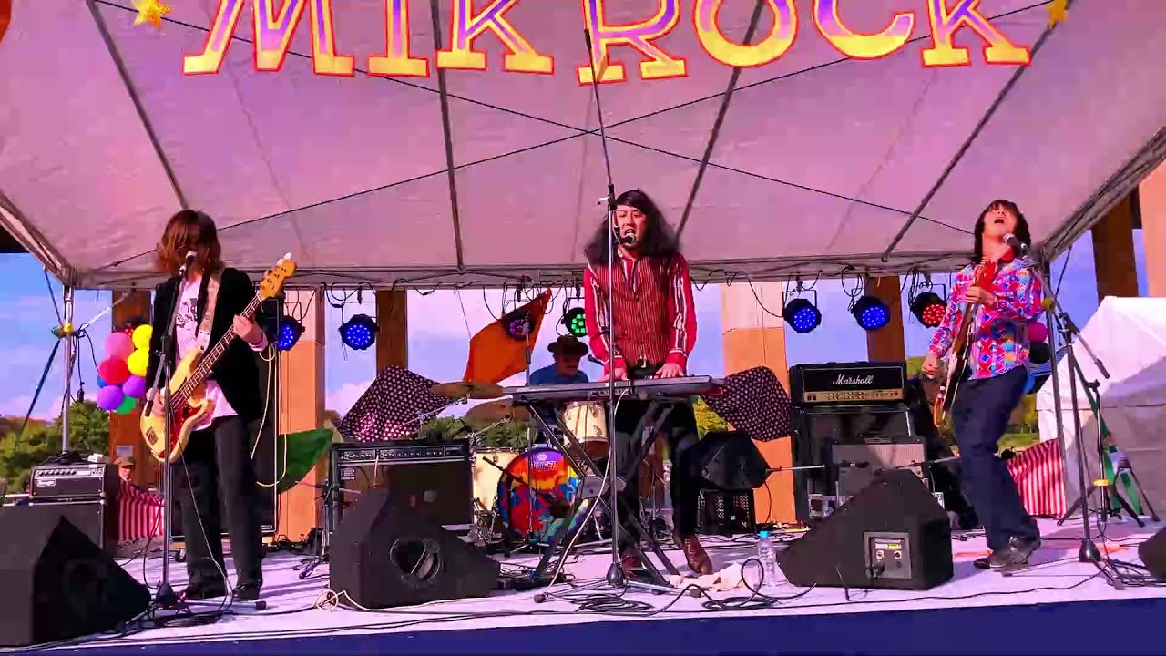 2021.11.14 MIKROCK EXTRA'21 THE BLACK DOLPHINS Live auf YouTube ansehen 2021.11.14 MIKROCK EXTRA'21 THE BLACK DOLPHINS Live auf YouTube ansehen