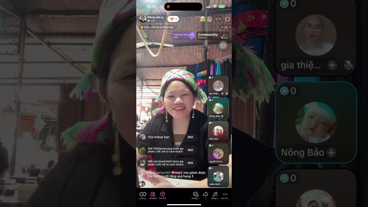 Hát lượn giao lưu