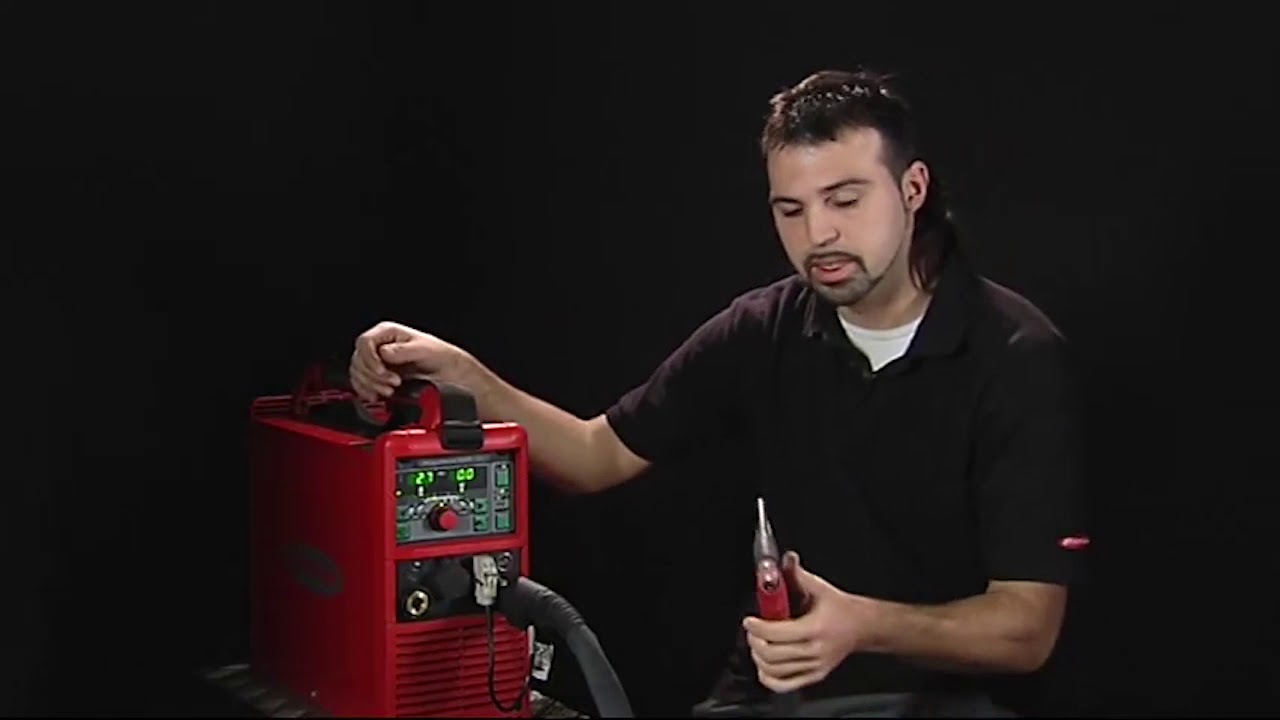 Курсы сварщик аргонщик в Русской Академии Ремесел - YouTube