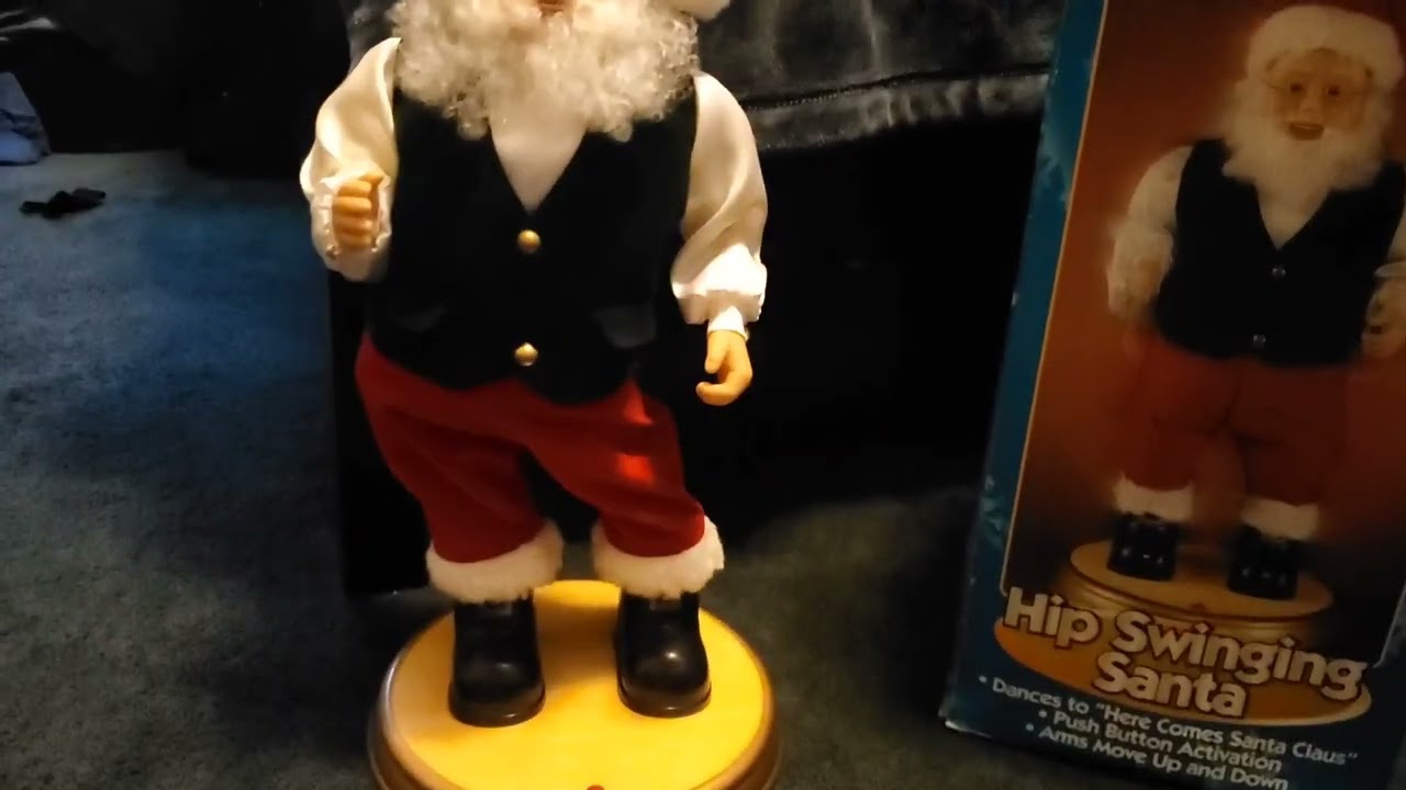 Gemmy Hip Swinging Santa 🎅 Dances to 