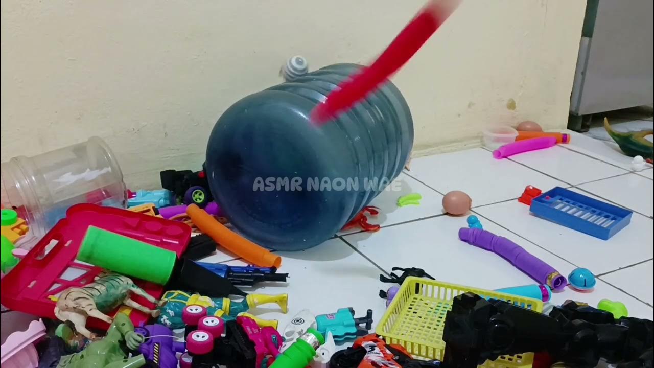 ASMR Colorful Toys Falling from the Sky and Scattered.. Really Makes a