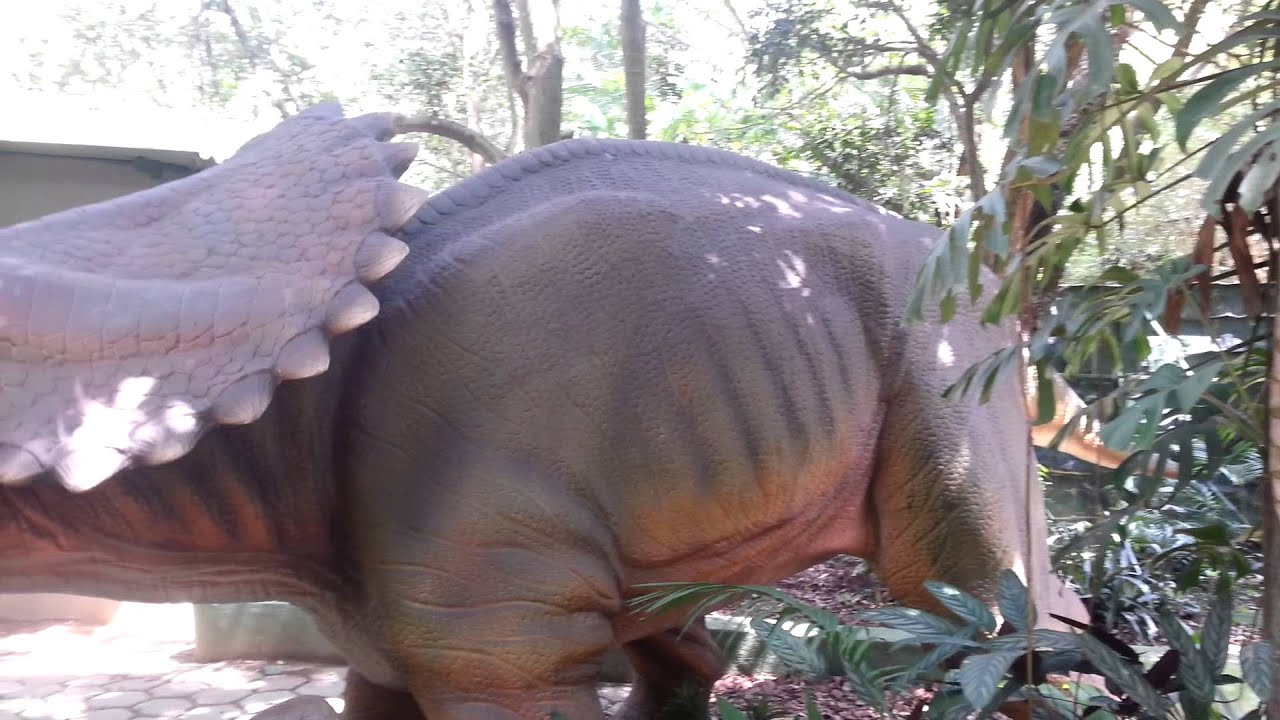 Exposição - O Mundo dos Dinossauros em Fundação Parque Zoológico de São