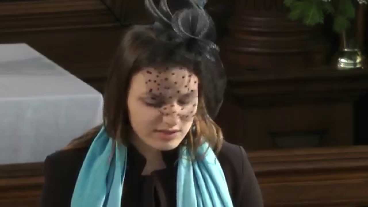 Margaret Williamson's Granddaughter Sophie Andrews reads "Death is Nothing at all!