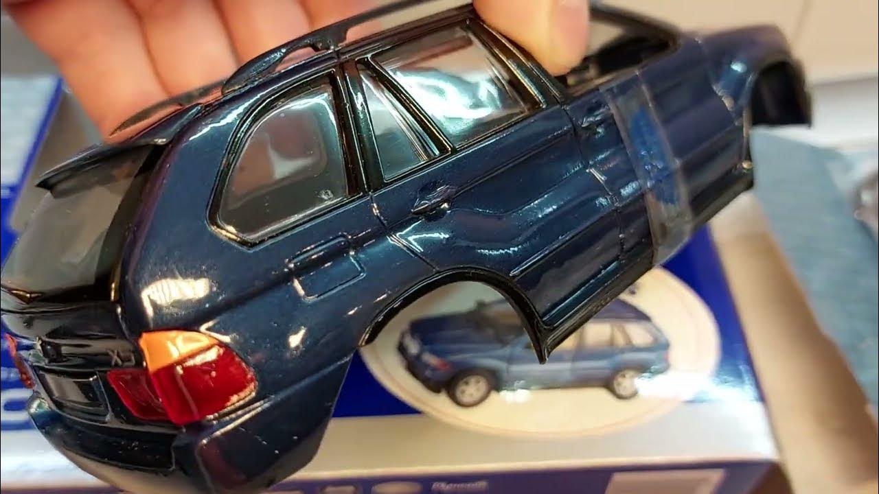 Сборная металлическая модель автомобиля BMW X5 в масштабе 1 к 24 - YouTube