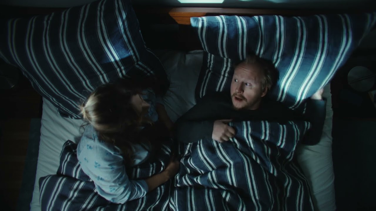 Pro všechny pozemské radosti: Peníze pod polštář nepatří, raději investujte. | Fio banka