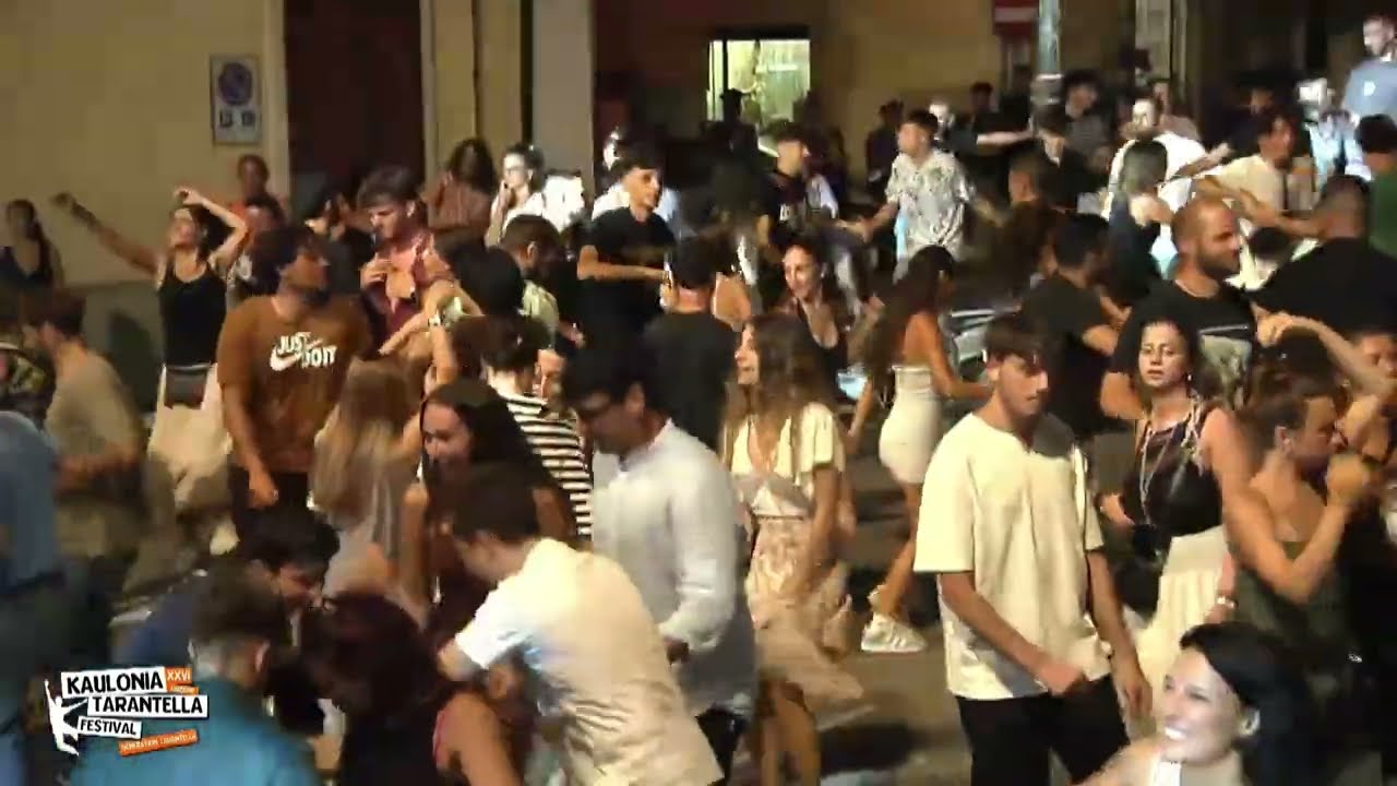 U lupu Carmine Mazzotta e Castrum Kaulonia Tarantella Festival 2024