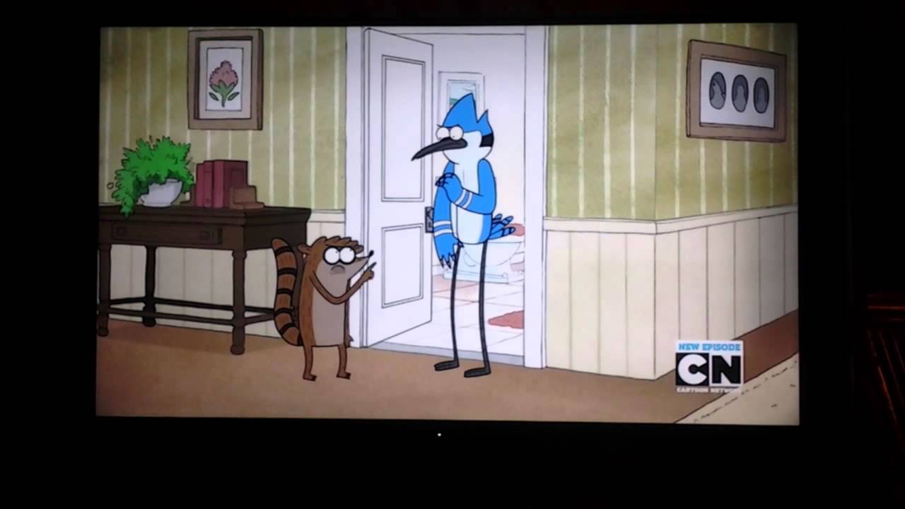 Rigby punch mordecai and rigby punch hurt mordecai