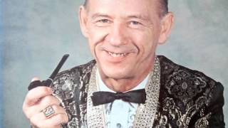 Watch Hank Snow Million And One video