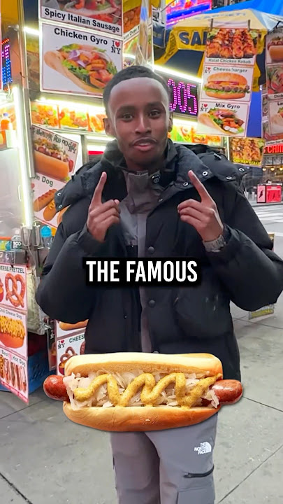 I’ve Tried The Famous New York Hotdog 🌭🇺🇸
