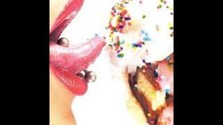 Download lagu Atrévete-Te-Te - Calle 13 (Clean Version)