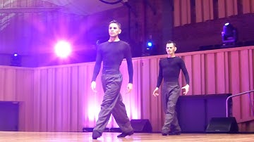 Insane Tango Role Swapping Stuns the Semi-Finals