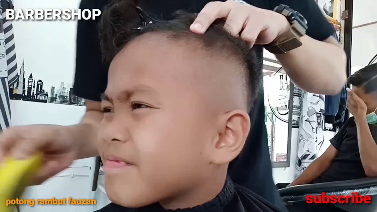 BARBERSHOP JOJORAN 1 PUNYA SEKIL BAGUS MEMOTONG RAMBUT ANAK-ANAK.