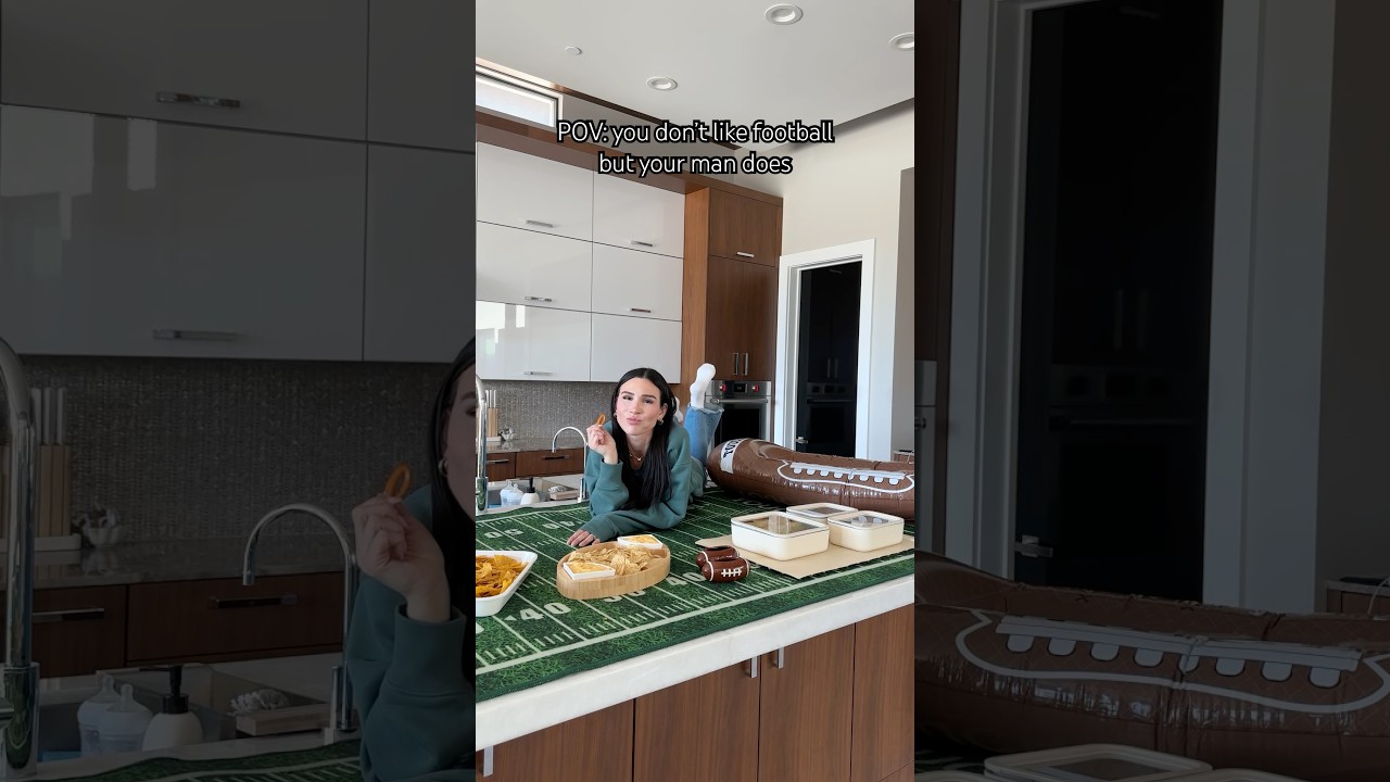 Happy football Sunday 