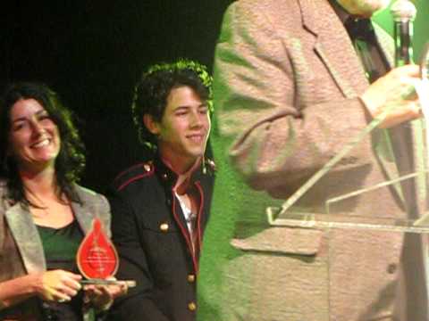 Jonas Brothers getting honored at TJ Martell Family Day (part 1)