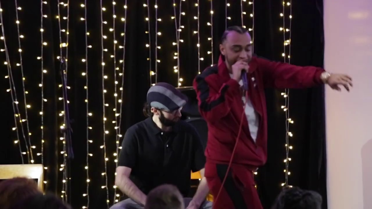 Sofar Sounds Live Performance in NYC - DapYP