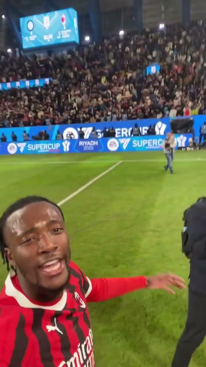 Milan fans, Abraham has a message for you ❤️?