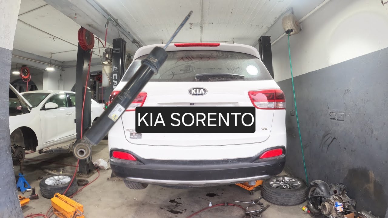 remplacement de l'amortisseur arrière kia sorento 2010-2015 ...