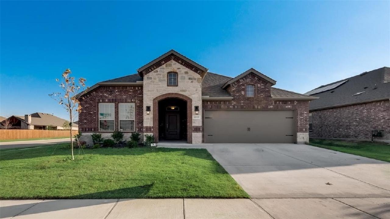 11028 Klondike Lane, Aubrey, TX Presented by Tristan Pulido. YouTube