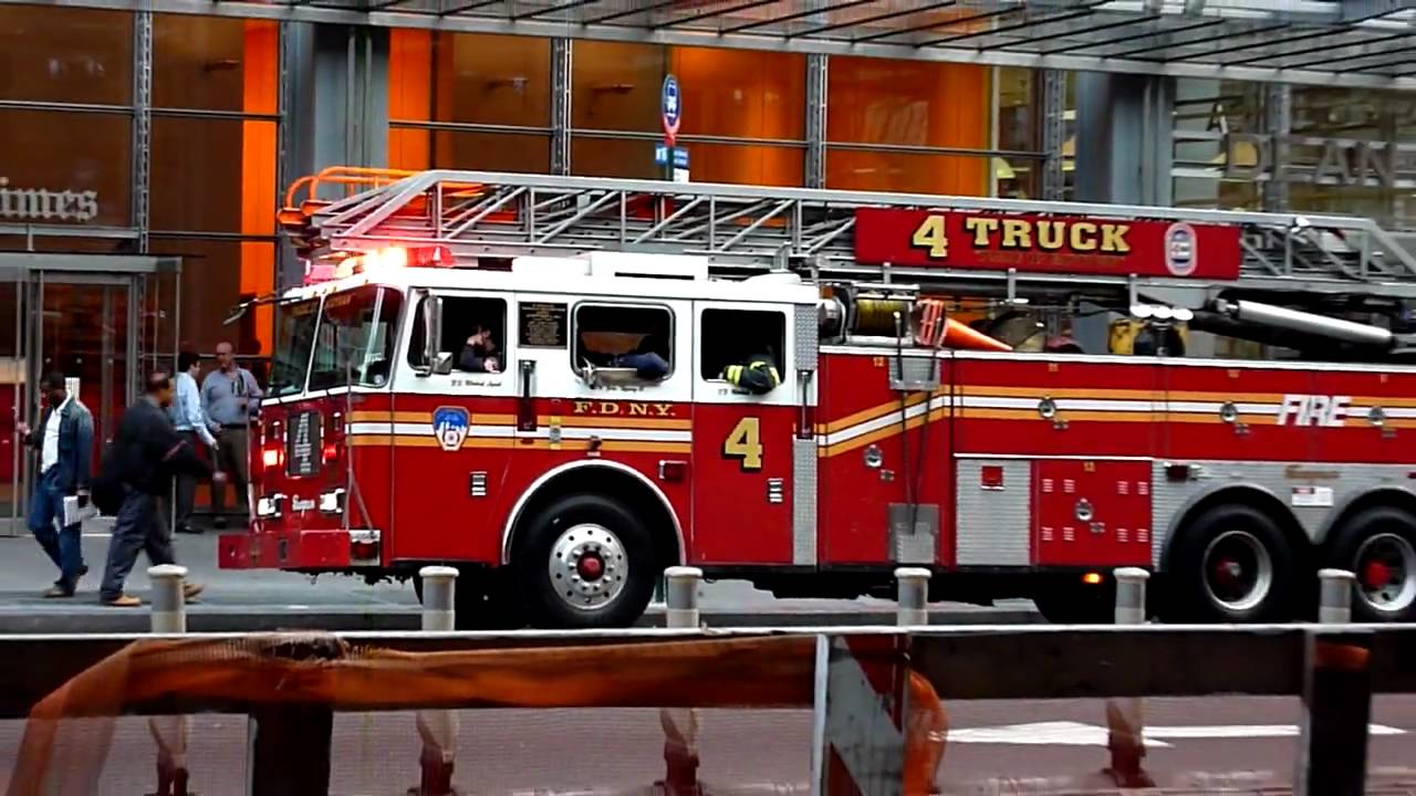 Firefighter truck Ladder 4 FDNY New York City NYC Panasonic TZ7